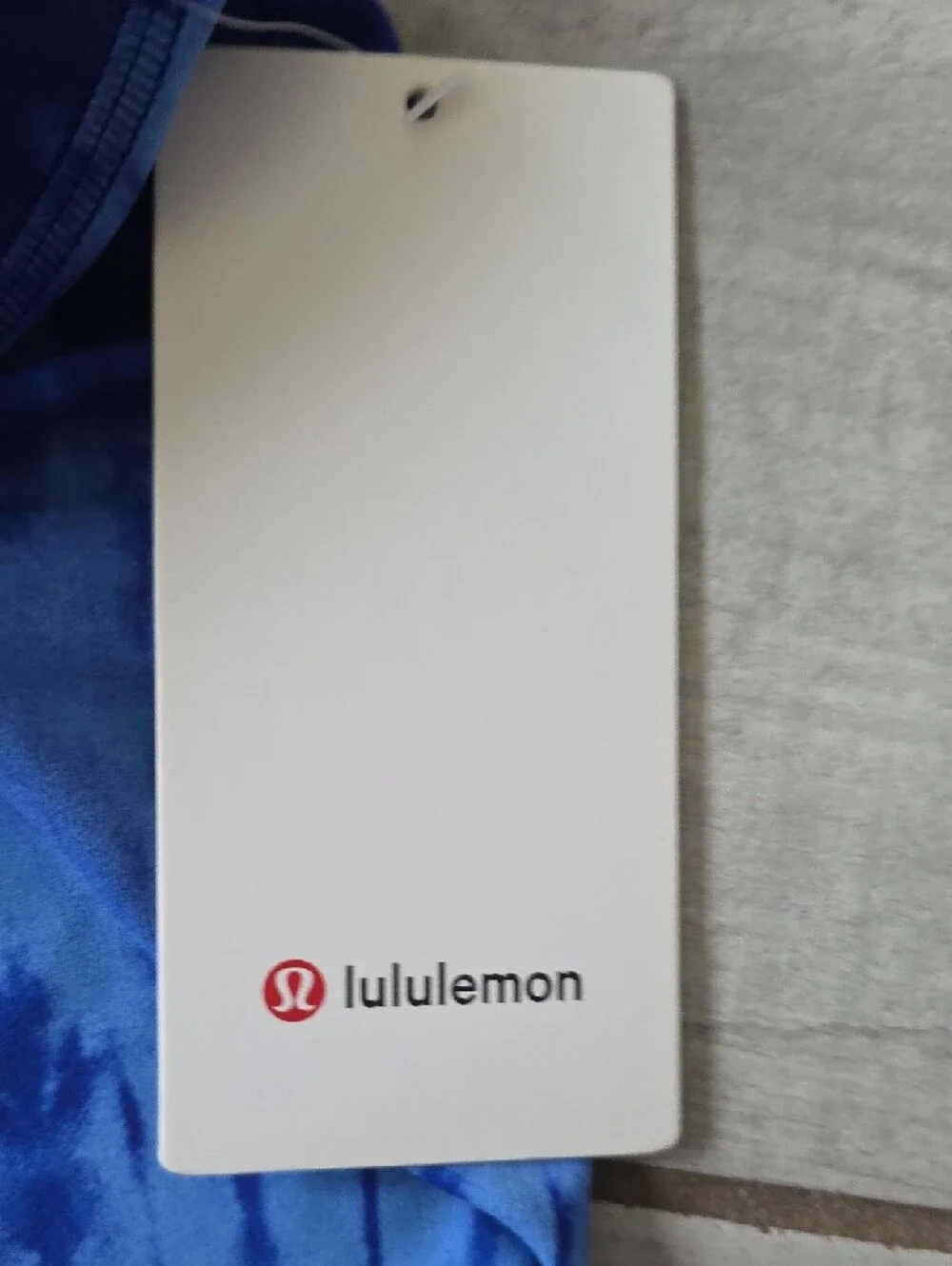 Lululemon Align Blue Tie-Dye Women’s Bike Shorts - Picture 3 of 10